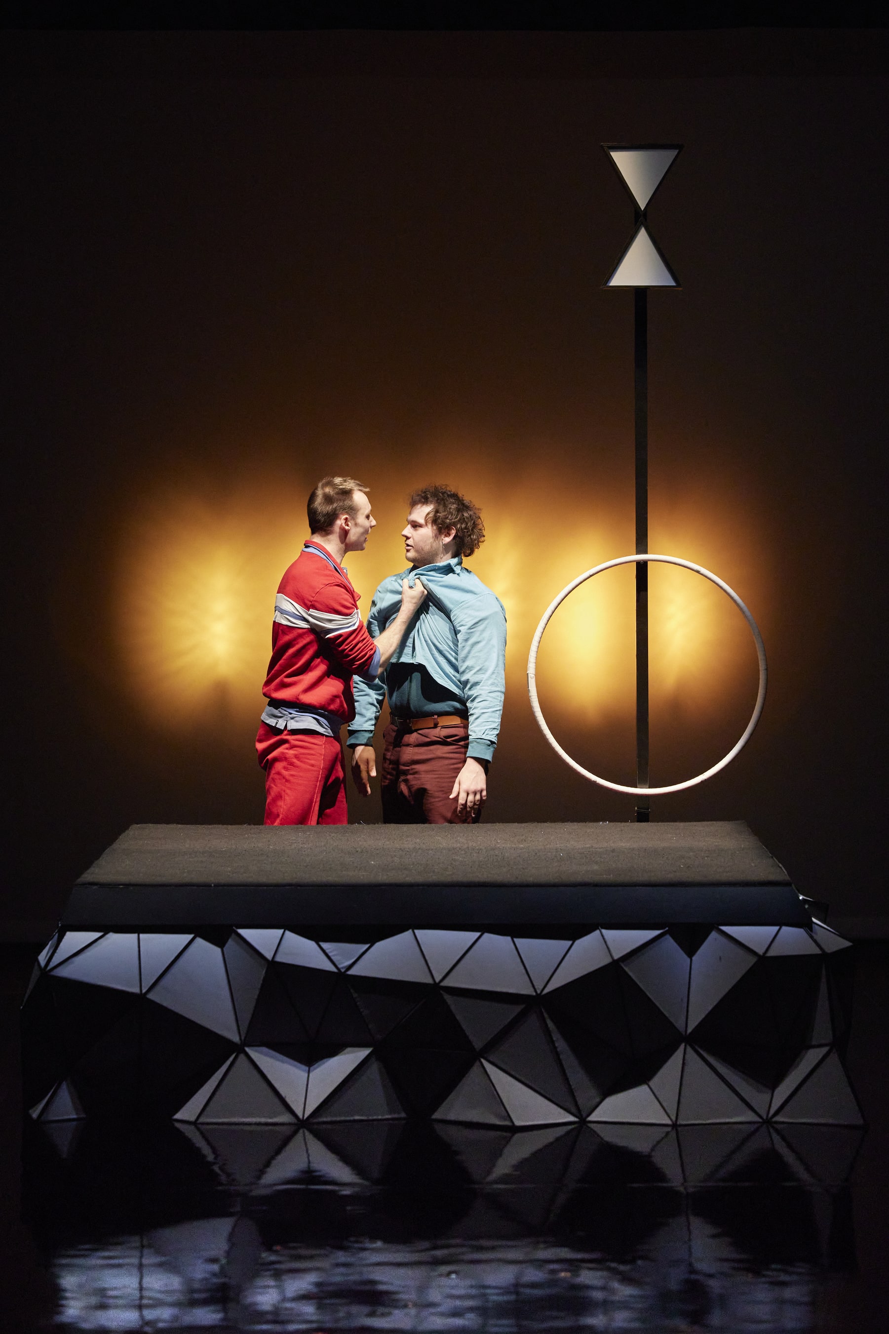 Et la mer s'est mise à brûler - La Batoude, centre des arts du cirque et de la rue