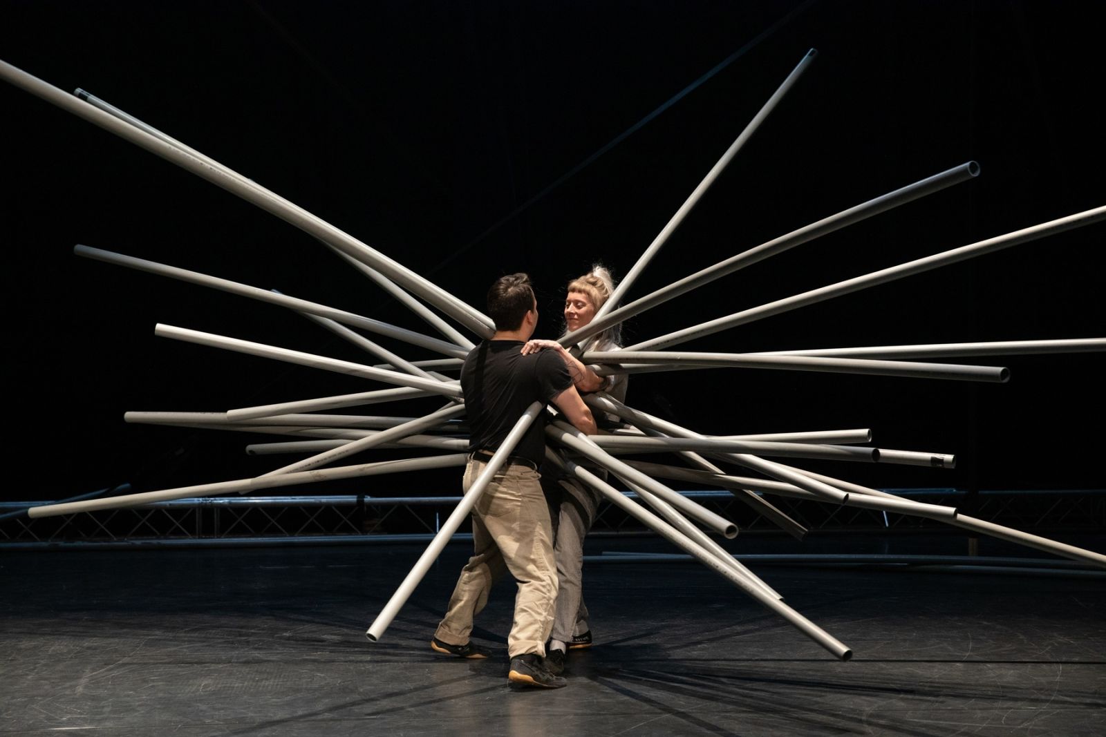 Mikado, petit récit d'effondrements - La Batoude, centre des arts du cirque et de la rue